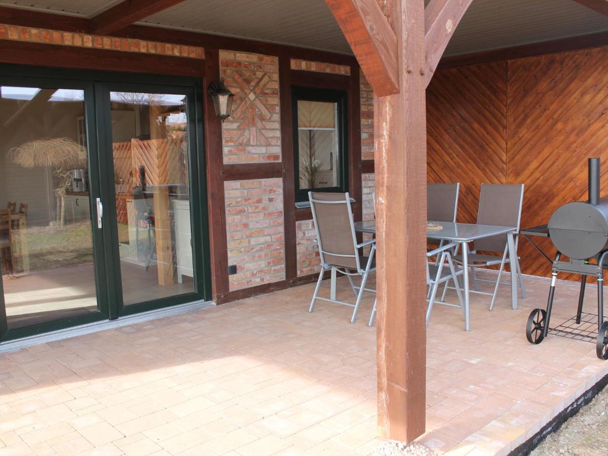 Comfy Farmhouse In Brusow With Garden Kropelin ภายนอก รูปภาพ